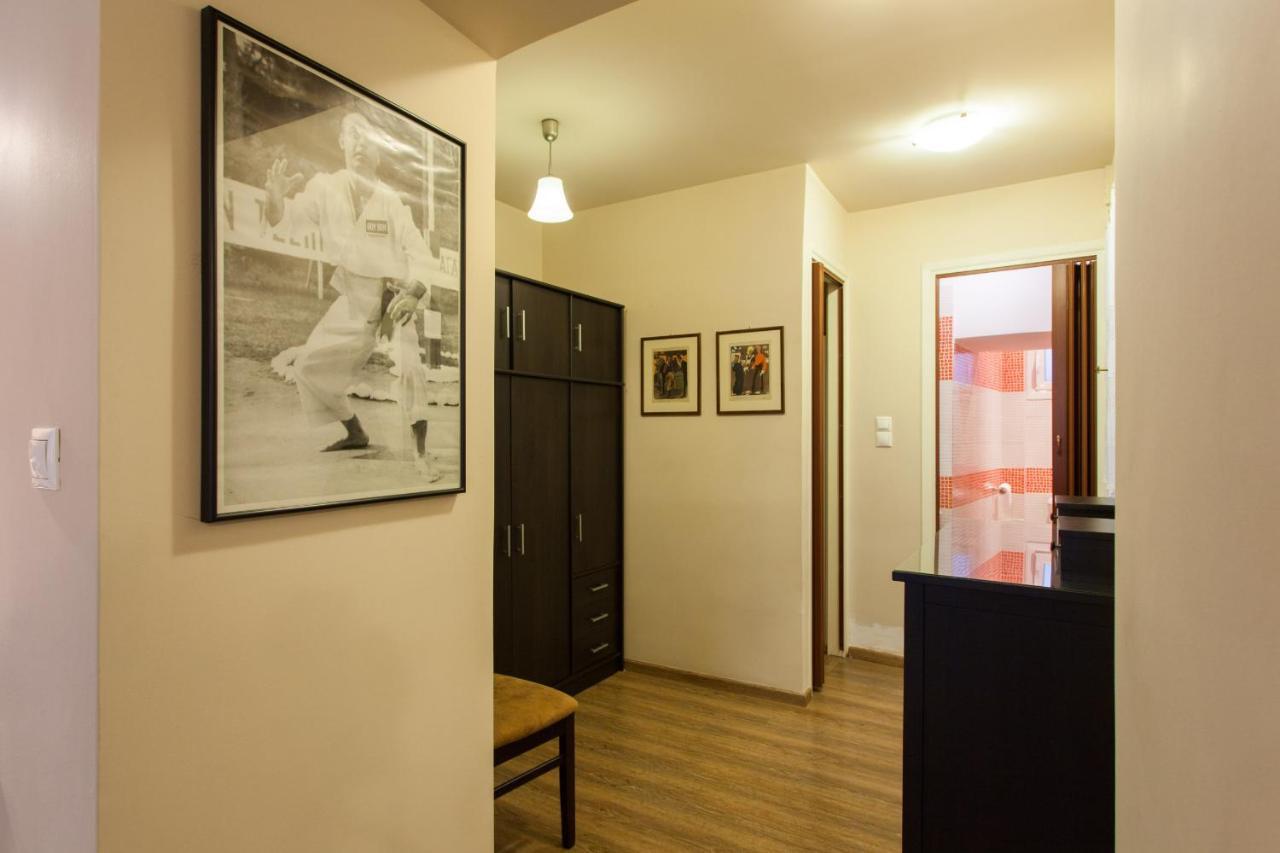 Psyri Neoclassical House Yard Free Parking Athen Exterior foto